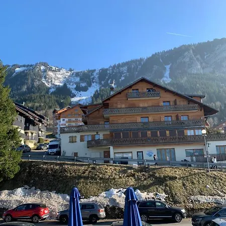 Apartment Le Skaeli Thollon-les-Memises